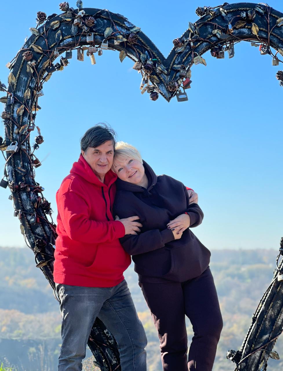 Співачка Оксана Пекун: Розумію, що воювати мають всі, але я би берегла цвіт нації