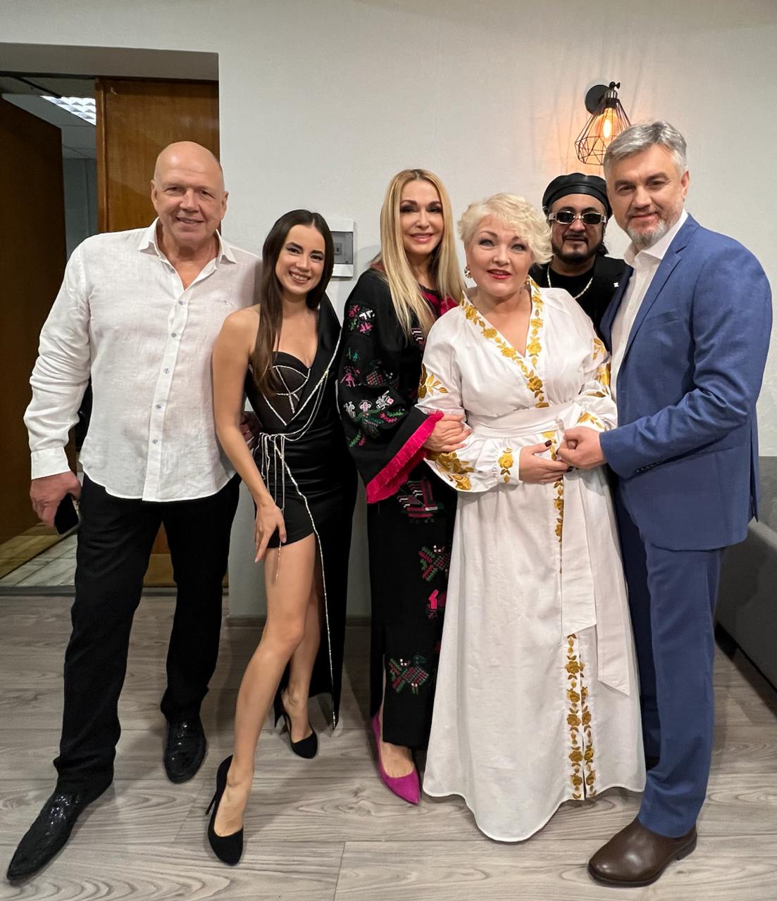 Співачка Оксана Пекун: Розумію, що воювати мають всі, але я би берегла цвіт нації