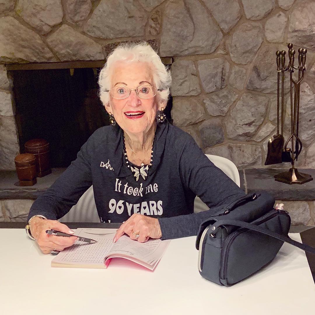 100-річна екстравагантна американка розкрила незвичайний секрет свого довголіття