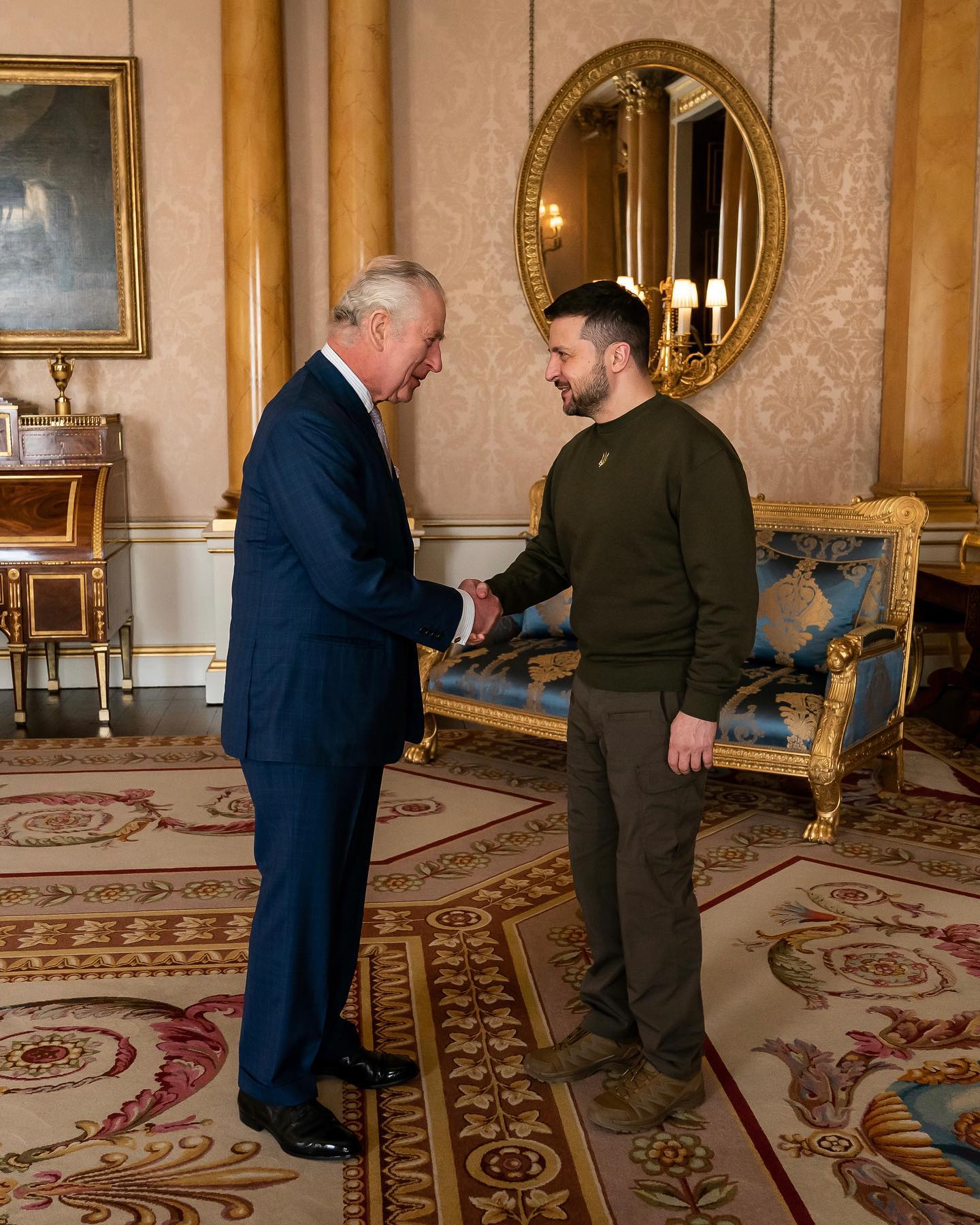 "Мое сердце со всеми пострадавшими". Король Чарльз III обратился к украинцам