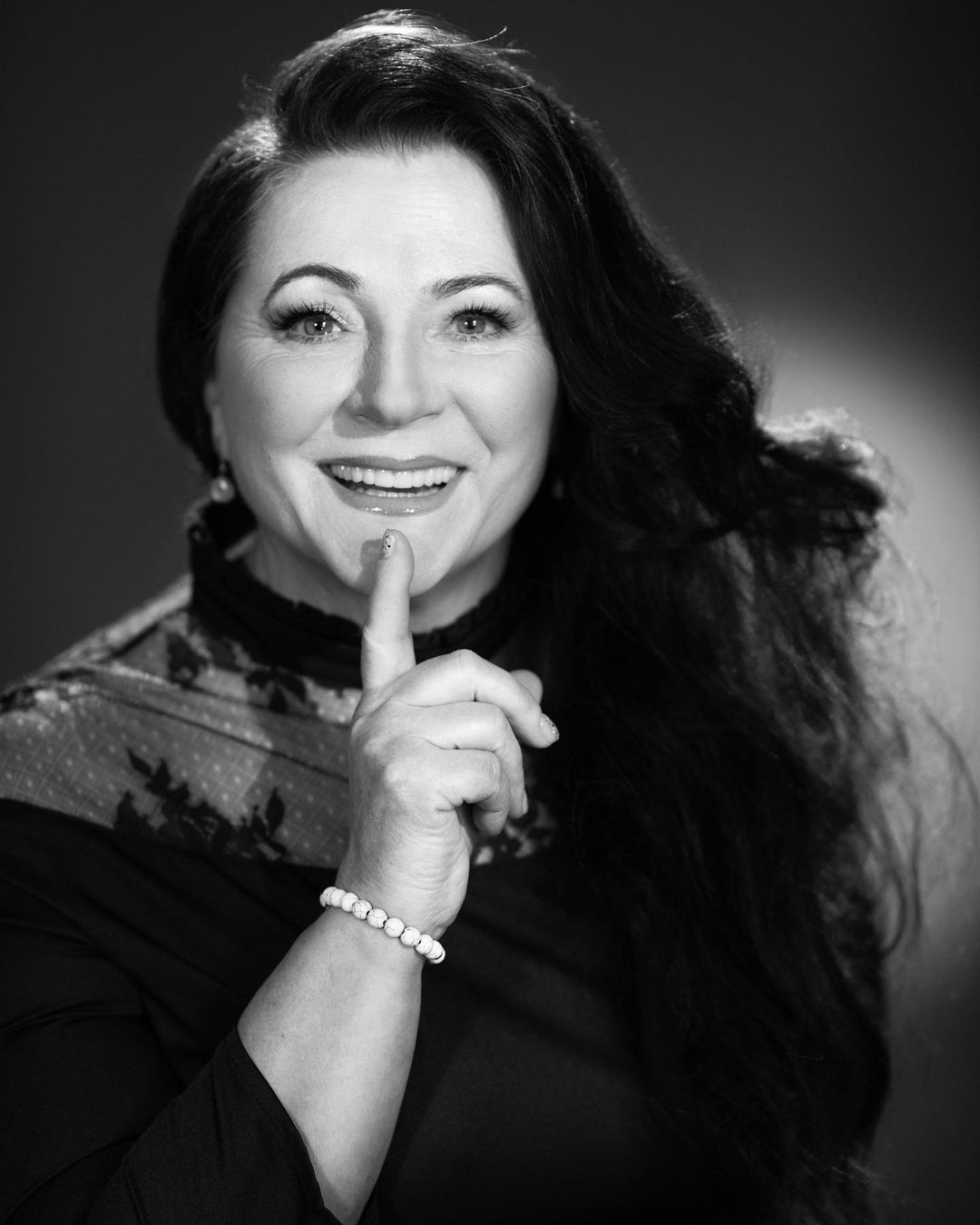 Донька Ніни Матвієнко зворушила відео. Це мав бути подарунок мамі на день народження