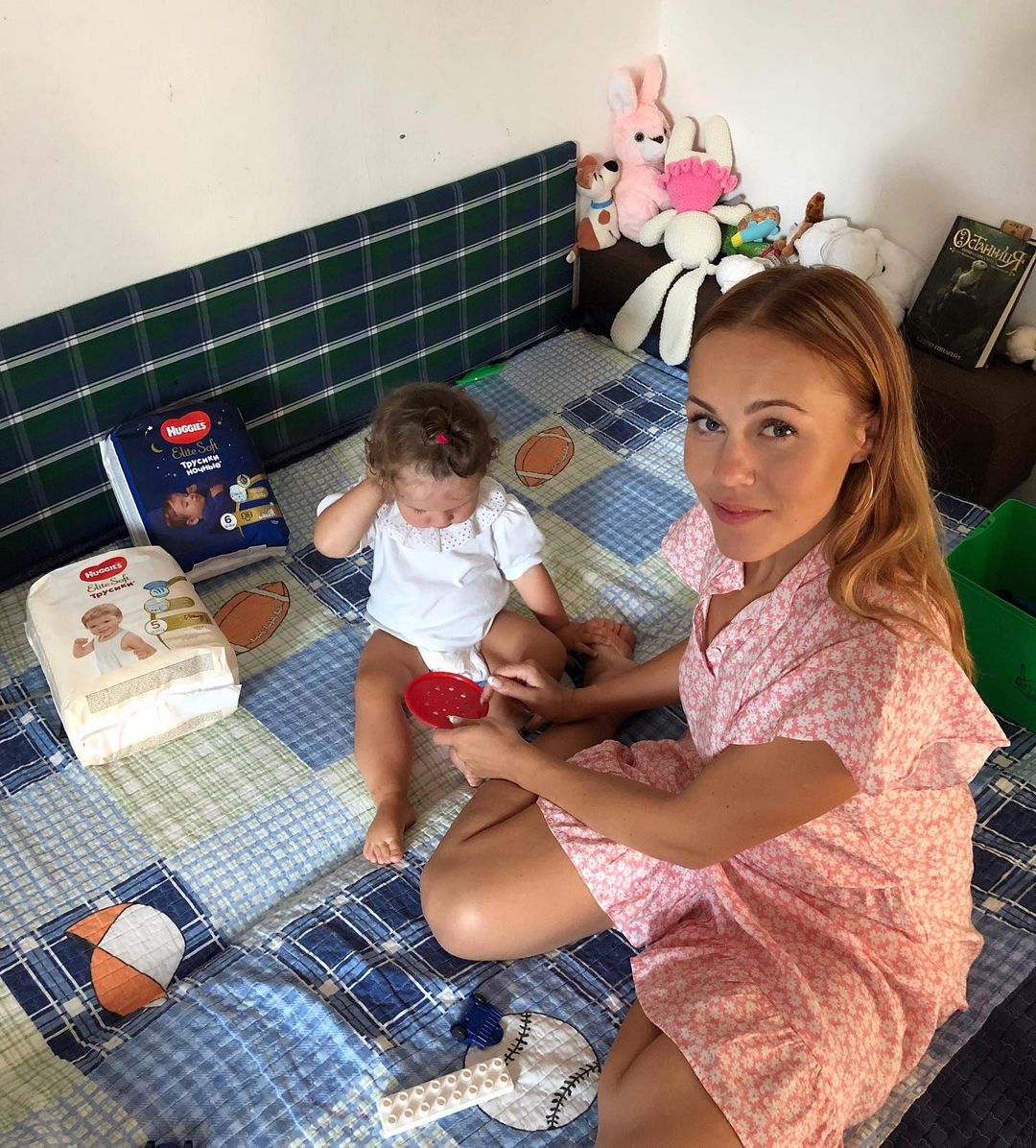 ALYOSHA замилувала рідкісним фото дворічної донечки