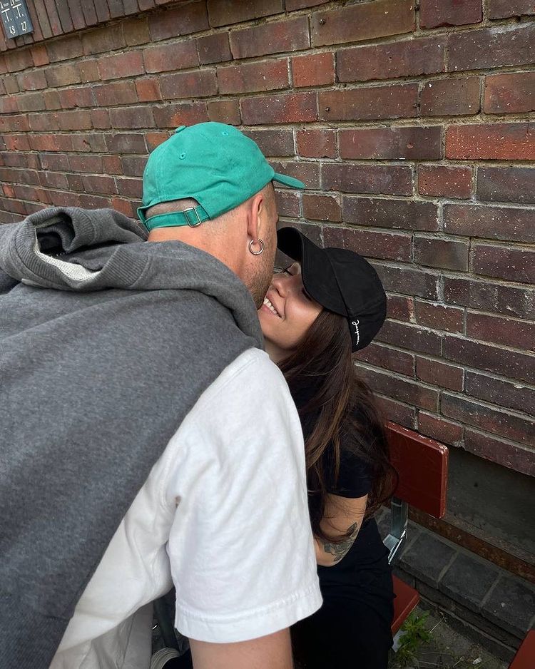 "Все очень просто": Дорофеева впервые рассказала, когда закрутила роман с Кацуриным