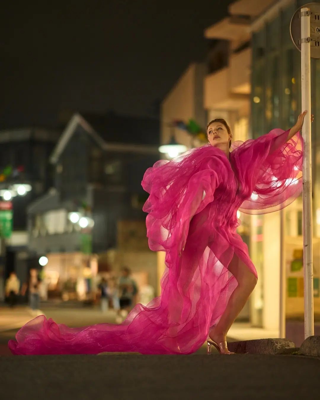 Тіна Кароль вразила "нескореним" образом: неймовірні фото