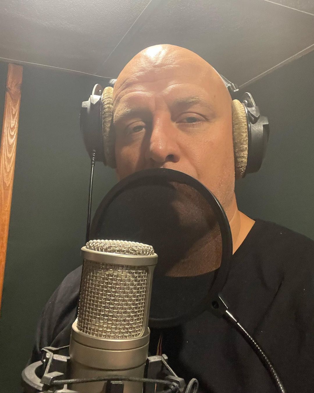 "Скоріш забути б той триклятий лютий": Потап заспівав про Україну після перемоги