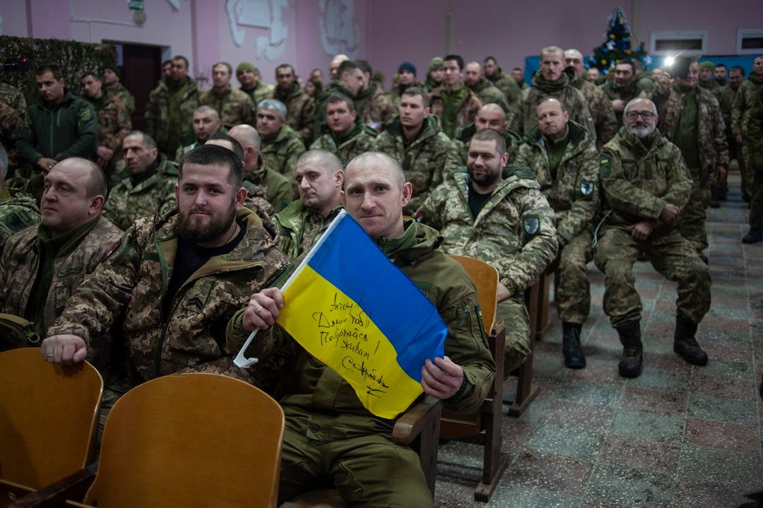 Вагітна українська співачка виступила для військових: дуже зворушливе відео