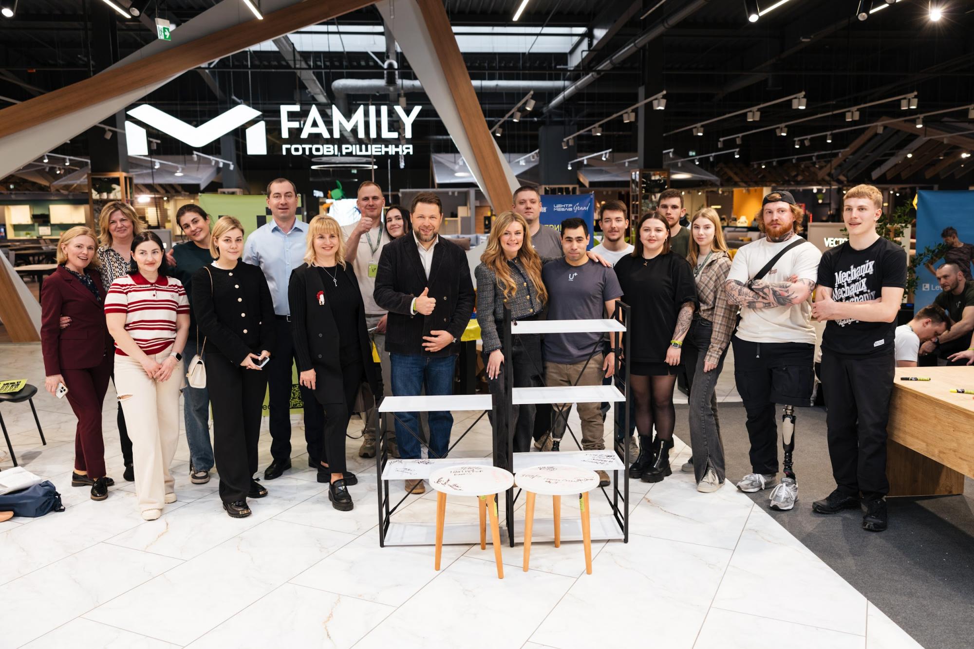 У Києві військовим передали новітні протези для бігу та активного життя