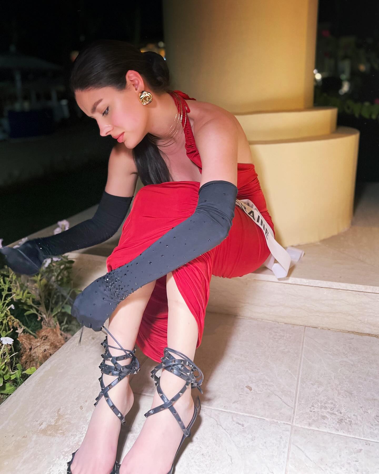 Ангеліна Усанова у романтичному образі показала важливість любові до себе (фото)