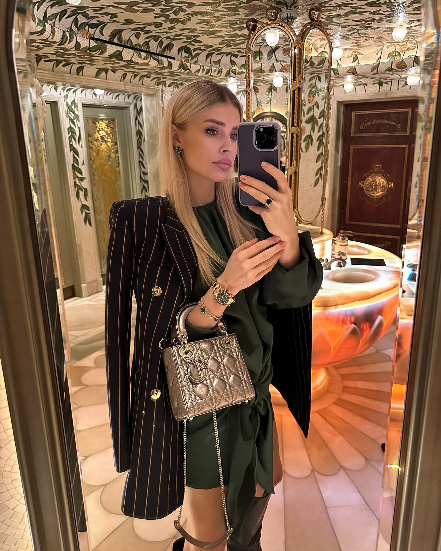 Топ-5 найкрасивіших дружин футболістів збірної України