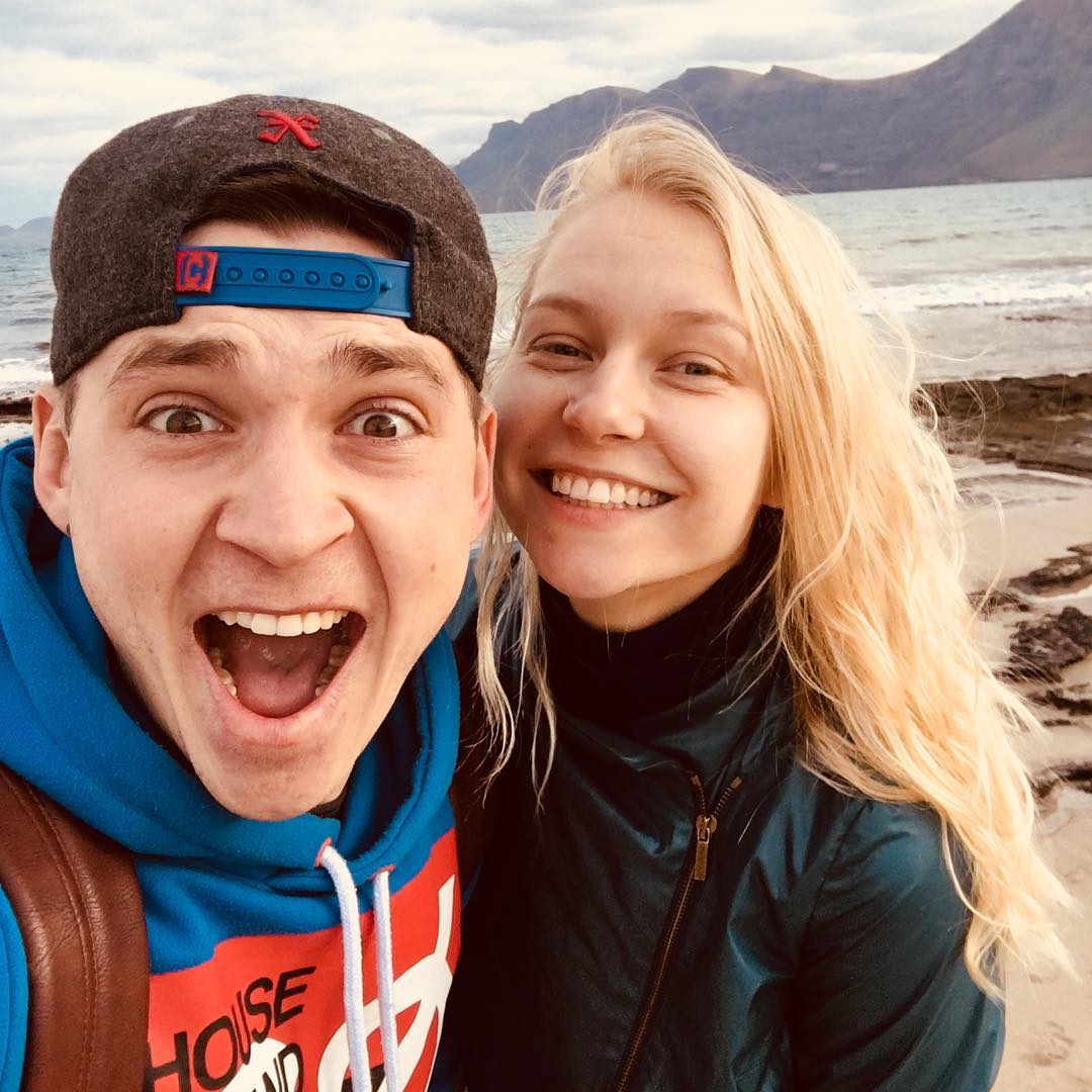 "Мої діти ростуть без батька". Зірка "Кріпосної" розповіла про чоловіка, який служить у Нацгвардії