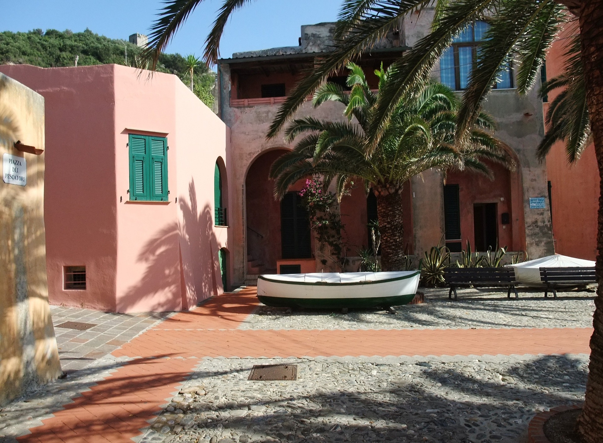 Без жары и толп. Сказочные прибрежные локации Италии для посещения весной