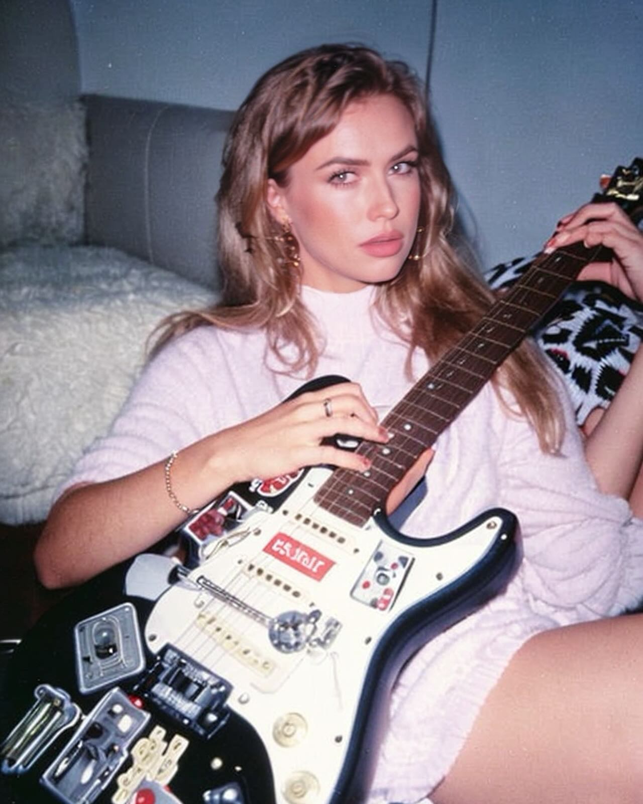 У стилі 90-х: українські зірки показали, якими їх бачить штучний інтелект (фото)