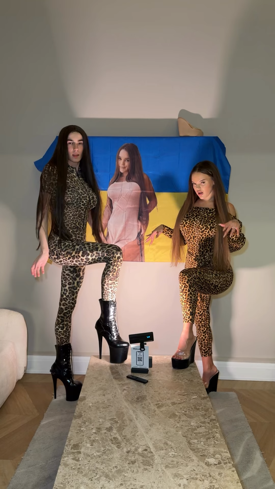 "Що треба мати в голові?": блогерку Вербу звинуватили у зневазі до прапора України