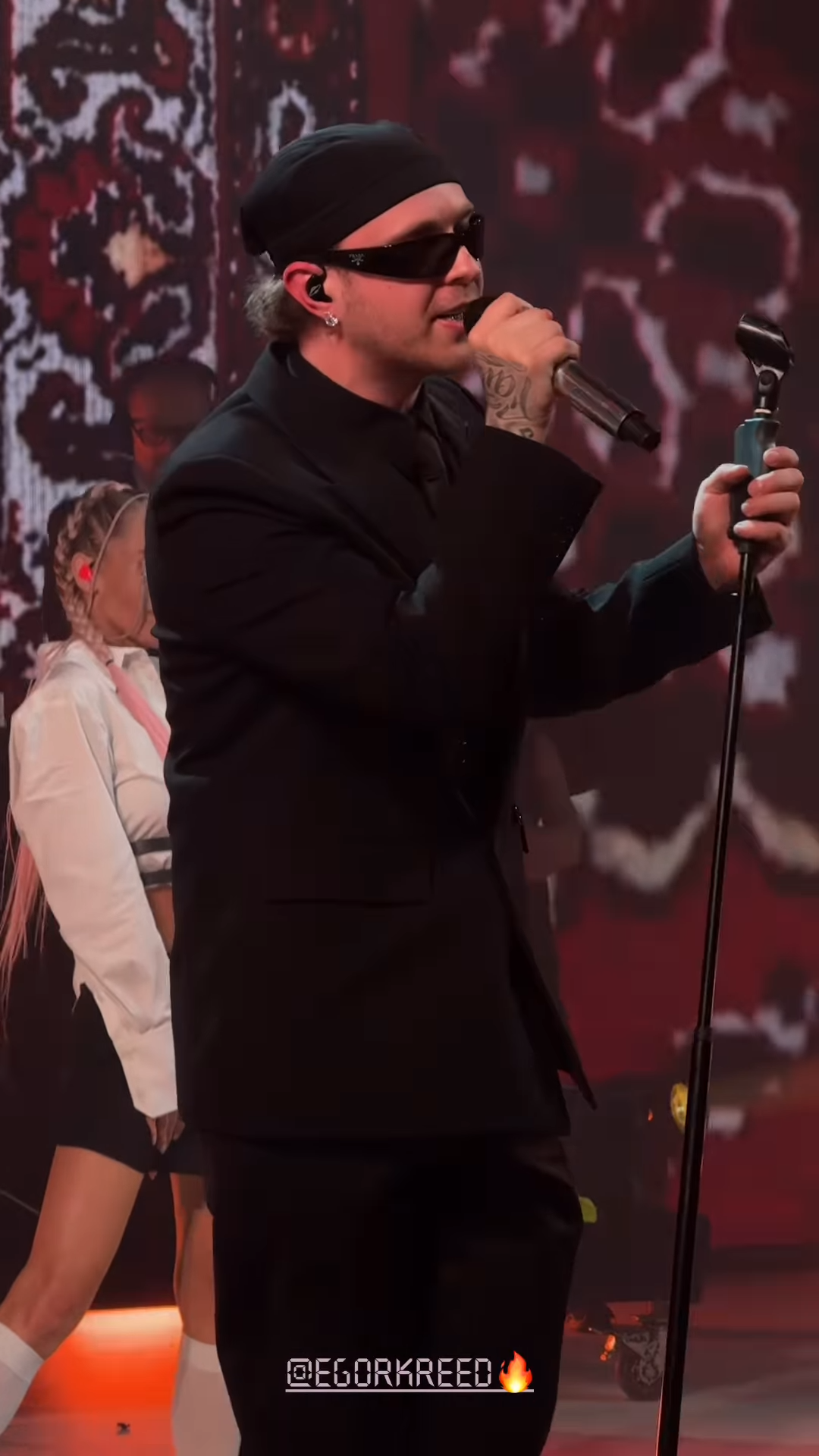 Спершу засудила війну, а потім передумала. "Міс Україна Всесвіт" повеселилася під пісні росіян