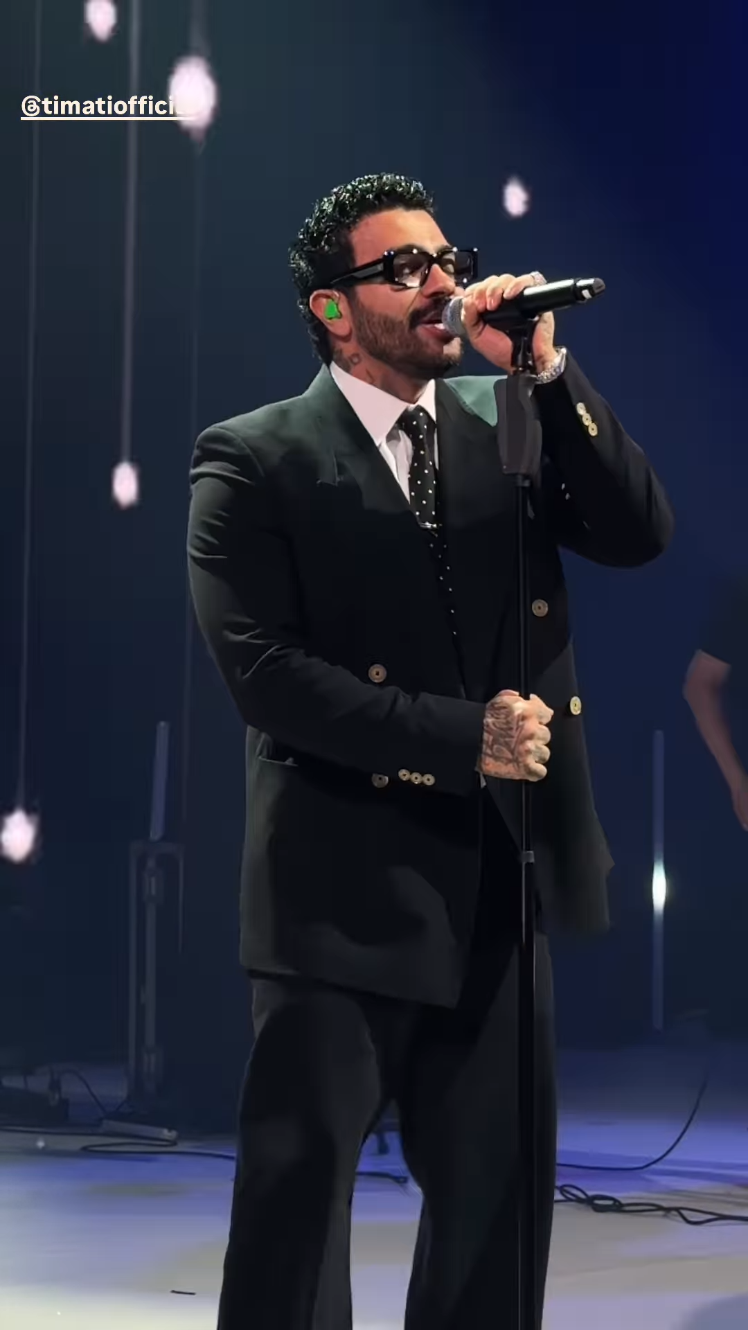 Спершу засудила війну, а потім передумала. "Міс Україна Всесвіт" повеселилася під пісні росіян