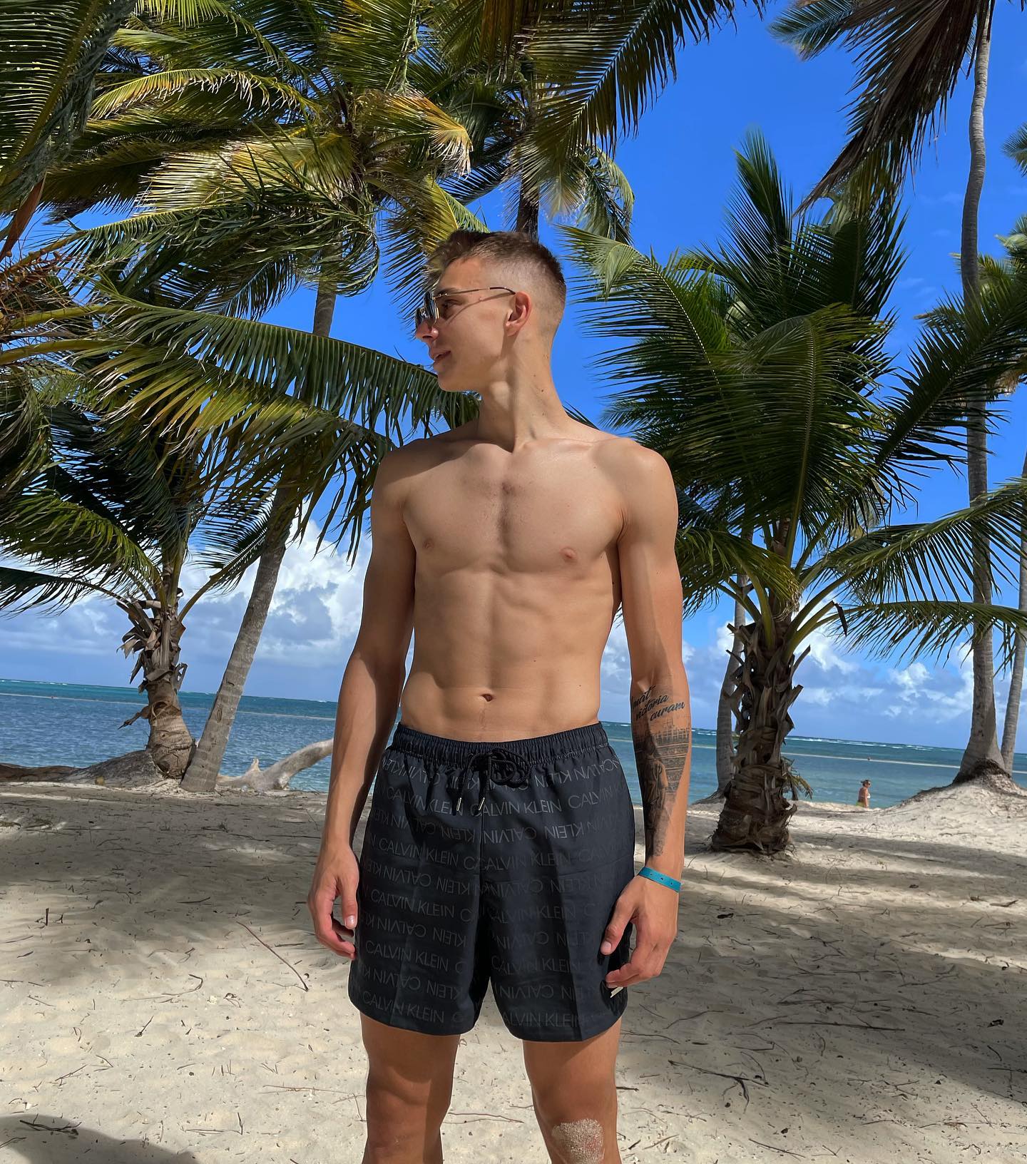 9 найгарячіших футболістів збірної України