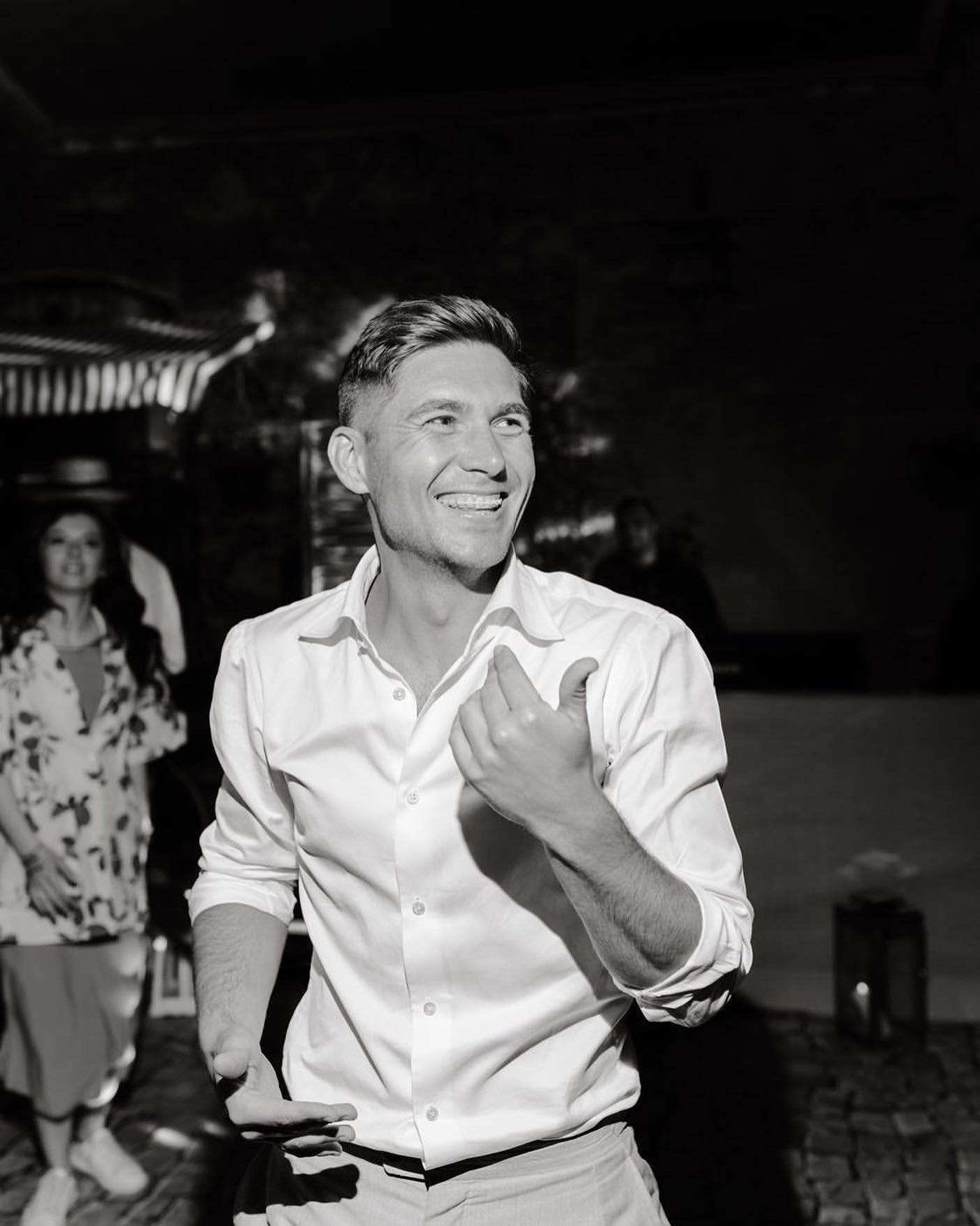 Від науковця до помічника анестезіолога: ким працювали українські зірки до того, як стали популярними