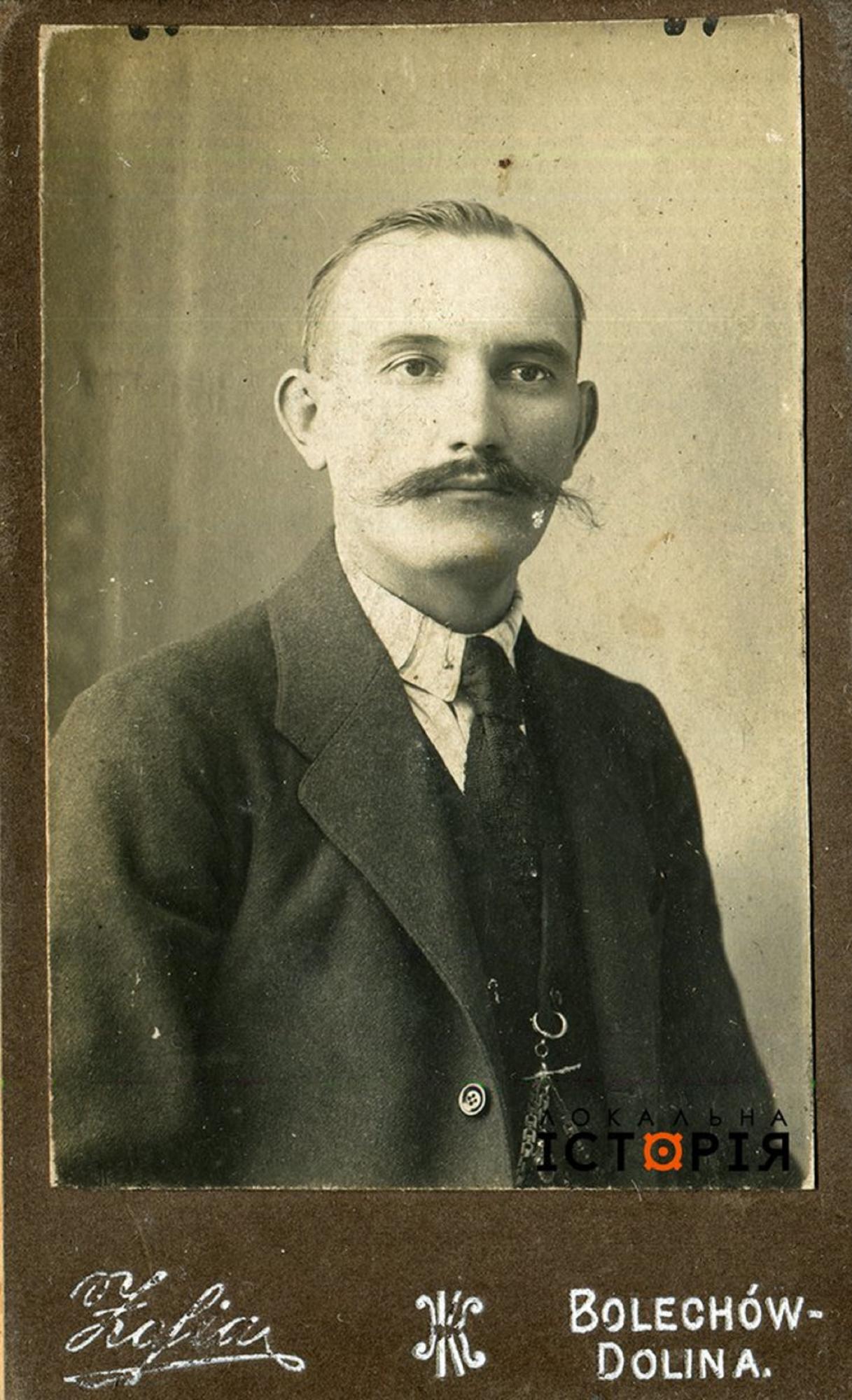 Ось такі фантастичні вуса носили чоловіки Галичини на початку 20 сторіччя: унікальні фото