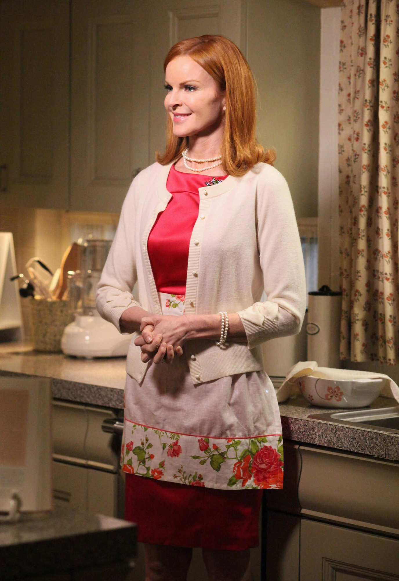 Проміняла кар'єру на сім'ю. Як сьогодні виглядає "відчайдушна домогосподарка" Марсія Кросс