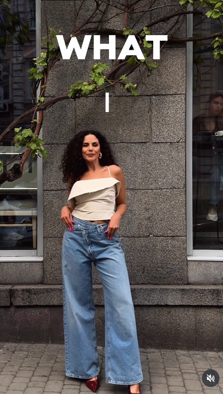 Как выглядят самые модные джинсы на лето: Настя Каменских задает тренды