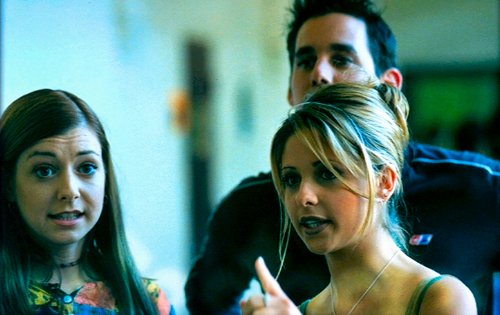 "Баффі - переможниця вампірів": вся правда і чутки про перезапуск серіалу з Сарою Мішель Геллар