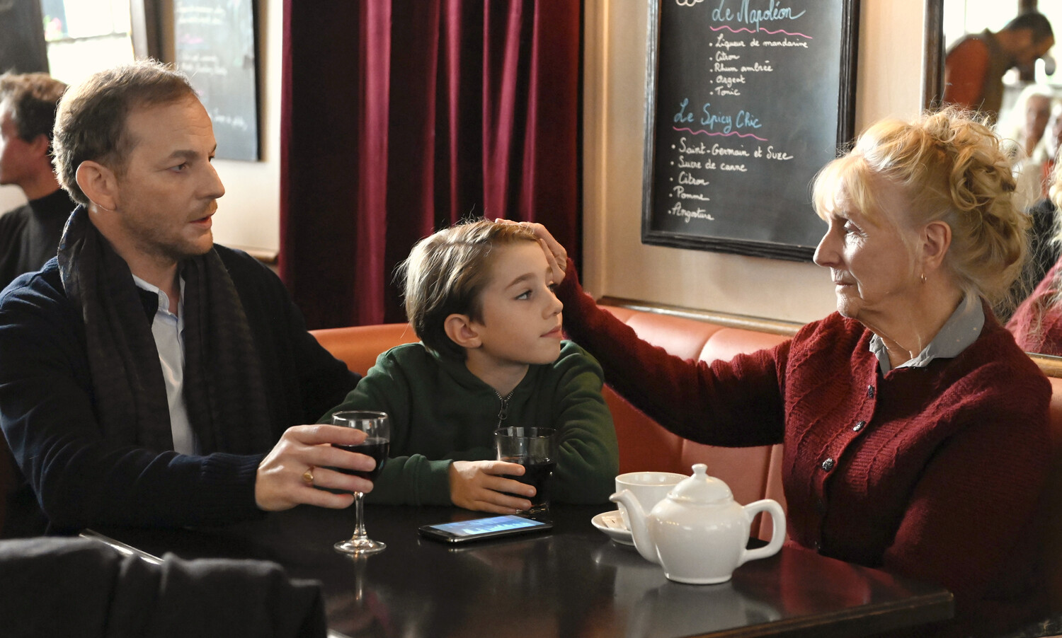 "З приходом осені": чому варто подивитись новий детектив Франсуа Озона