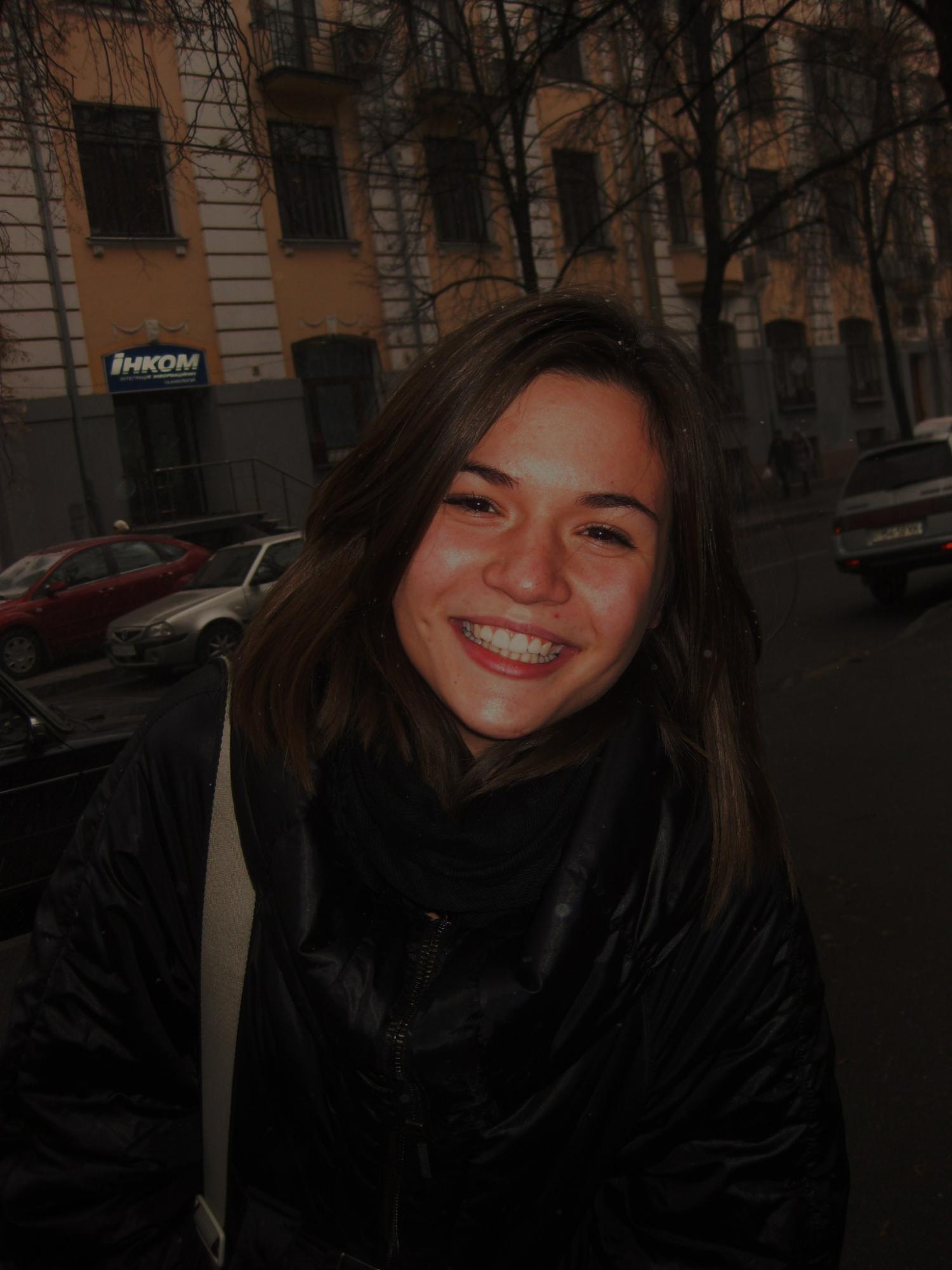 Юная мечтательница: как выглядела Даша Кацурина до того, как стать модным дизайнером