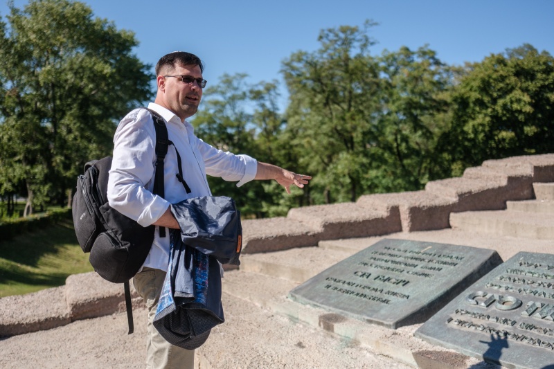 Бабин Яр став другим місцем в Україні, де нацисти вбивали євреїв масово, – інтерв’ю з істориком