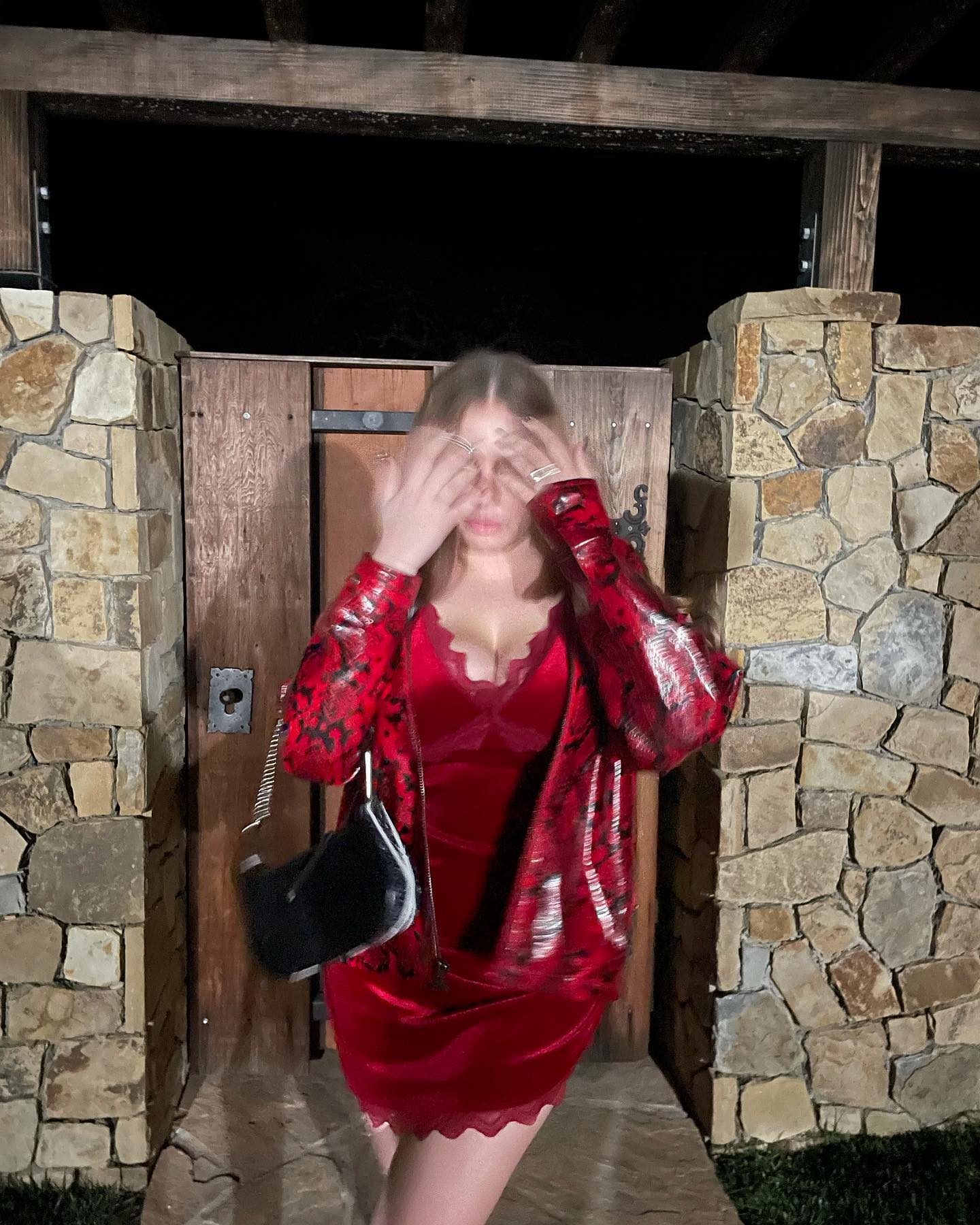 Доньці Фреймут - 16: як виглядає зараз дизайнер і феміністка Злата Мітчелл