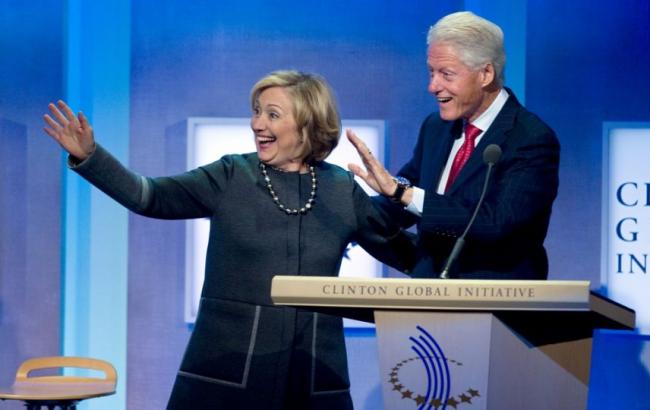 Россия спонсировала фонд Клинтонов, - New York Times