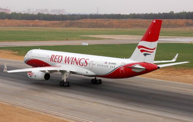 В аэропорту Симферополя горел пассажирский самолет