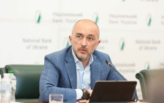 Ситуація погіршилася: НБУ знизив прогноз зростання економіки України