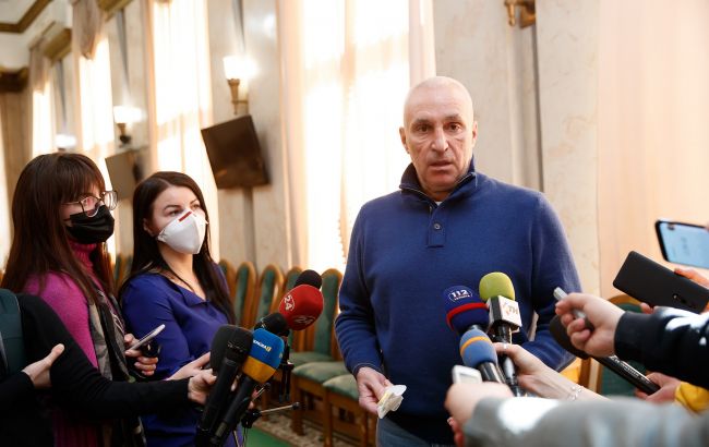 В Украину прибыли еще 100 тыс. ПЦР-тестов, купленных Ярославским