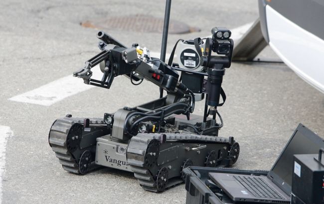 У Києві біля ще одного банку міліція знешкодила підозрілий предмет