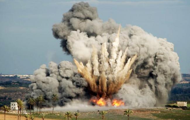 В результате авиаудара по тюрьме в Сирии погибло по меньшей мере 16 человек