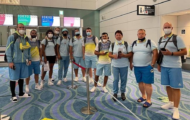 Первые украинские спортсмены прибыли на Олимпиаду в Токио