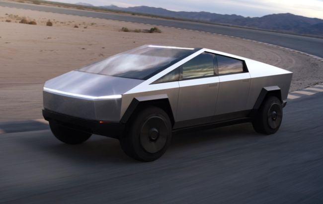 Tesla Cybertruck продали за сумму в 10 раз больше реальной стоимости (видео)