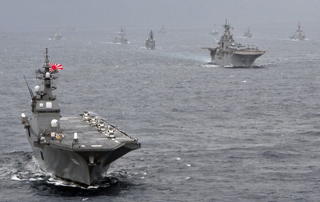 Япония направила эсминцы для перехвата ракеты КНДР