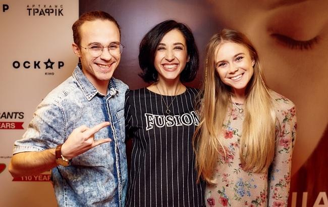 Анна Завальська, Лавіка, Вова Борисенко та інші зірки відвідали прем'єру фільму "Тіло і душа"