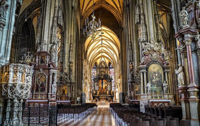 Собор Святого Стефана в Вене эвакуировали из-за сообщения о бомбе