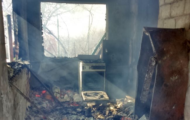 В Харьковской области на пожаре в дачном доме погибла женщина