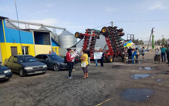 По факту конфликта на элеваторе в Харьковской области полиция открыла дело