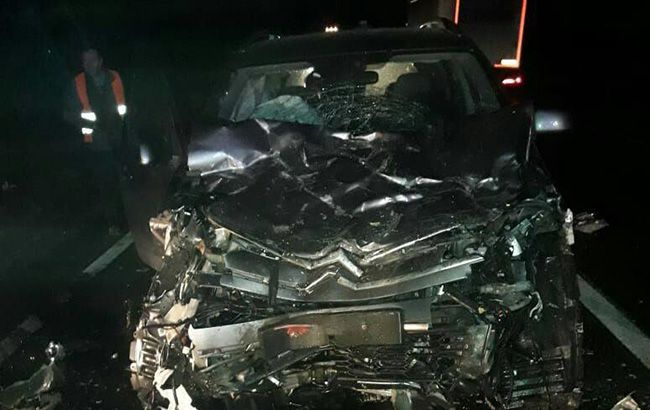 На дороге Львов-Луцк столкнулись автомобили, есть жертвы