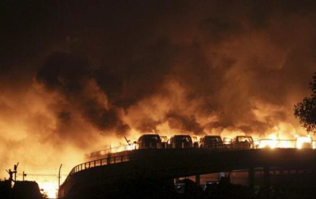 Взрыв в китайском Тяньцзине: число жертв достигло 161