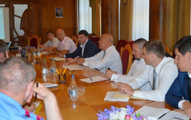 Москаль привлек международную компанию к экспертизе контрабандных сигарет