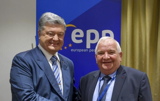 Глава ЕНП подтвердил поддержку евроинтеграции Украины