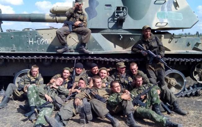 Боевики на Донбассе сформировали 4 ударные группировки с 14-15 тыс. российских наемников, - ИС