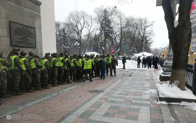 Столкновения под Радой: в МВД уточнили число пострадавших правоохранителей