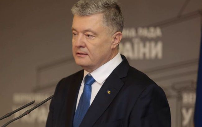 Порошенко рассказал, какие санкции остановят Россию