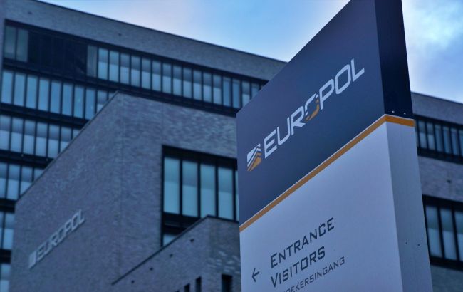 В Испании задержали украинцев за незаконную торговлю российским оружием